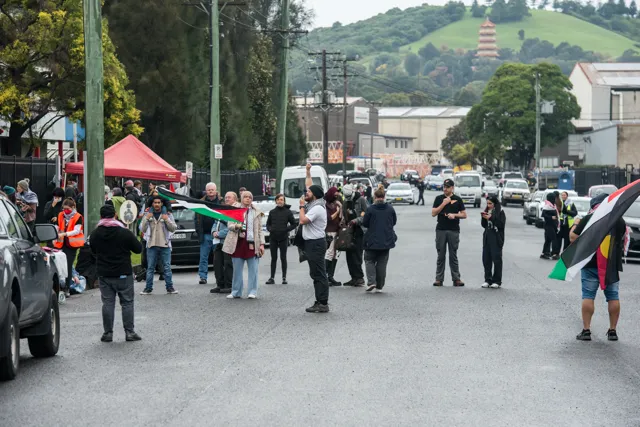 Since these early pickets in November 2023, the tactic has spread to other industrial areas in Australia.
